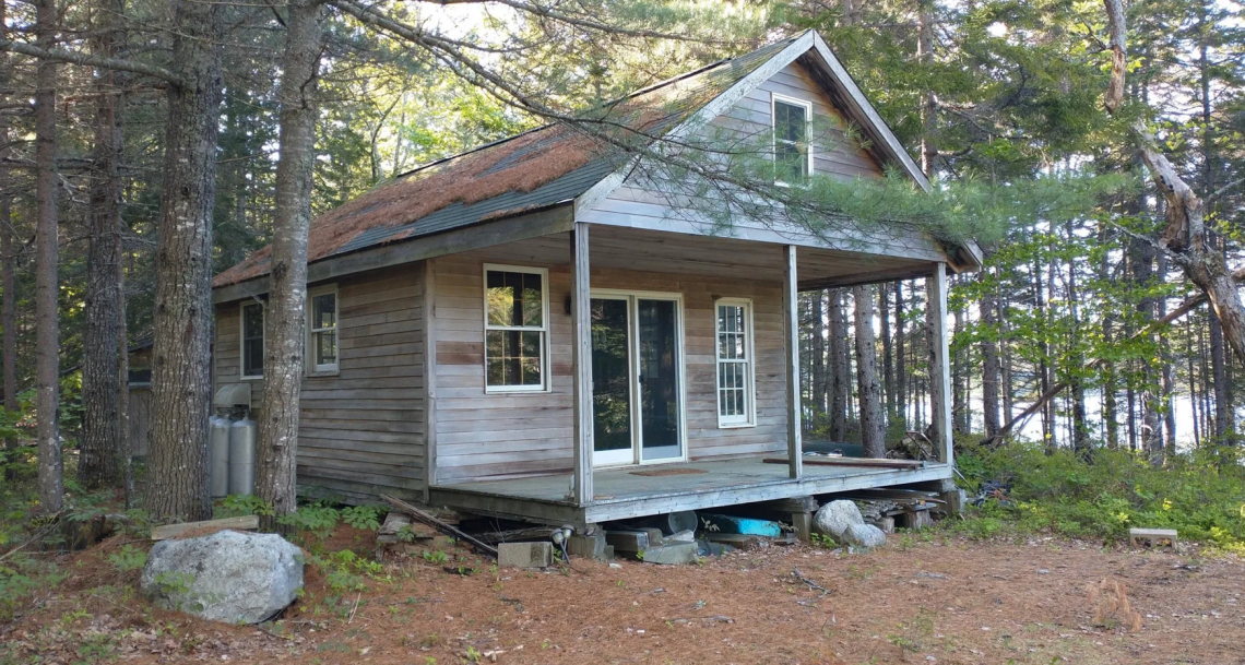 maine waterfront cabin